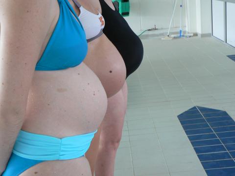 Pour s'accorder à un corps qui change : Natation, Gymnastique douce dans l'eau