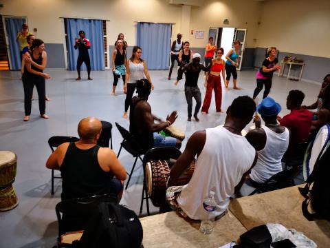 Cours de danse pour adultes MPT Georges Brassens