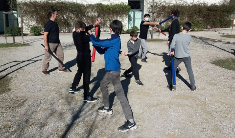 Escrime Chinoise - Duan Bing : Entrainement avec sabres / épées en mousse