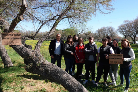 sentier botanique éphémère à Mèze 