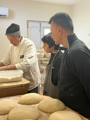 atelier apprendre à faire son pain aux farines anciennes et au levain 