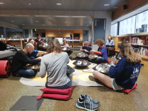 Atelier handpan à la médiathèque Emile Zola