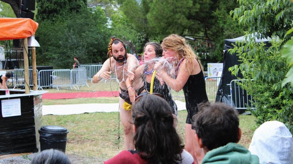 La cie Marzouk Machine dans notre Jardin 