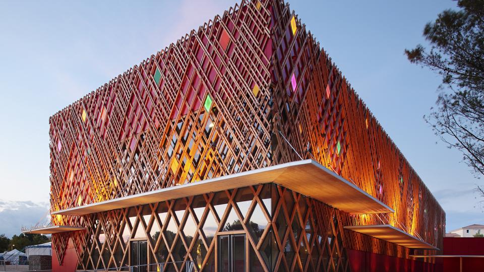 Théâtre Jean-CLaude carrière ( théâtre écoconçu)