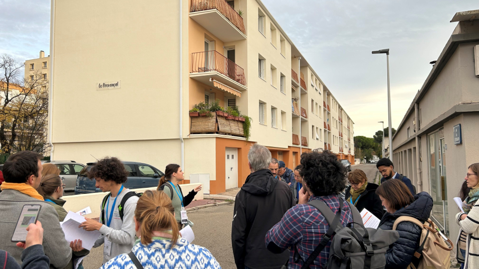 Visite d'une copropriété rénovée